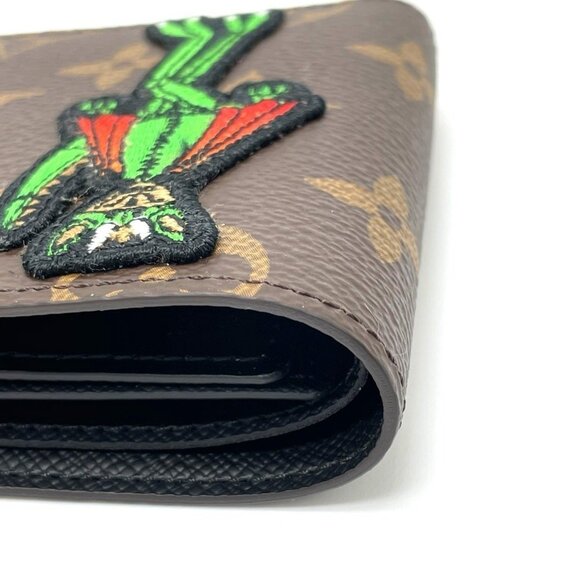 LOUIS VUITTON Brown Monogram Wallet - Picture 6 of 10